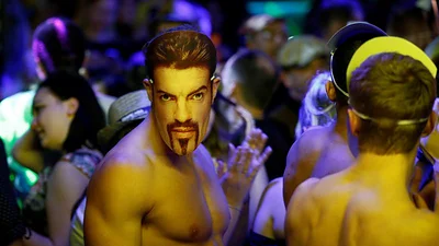 Baja el volumen: OMS fija nuevo límite de seguridad para la música en conciertos y discotecas Baja el volumen: OMS fija nuevo límite de seguridad para la música en conciertos y discotecas