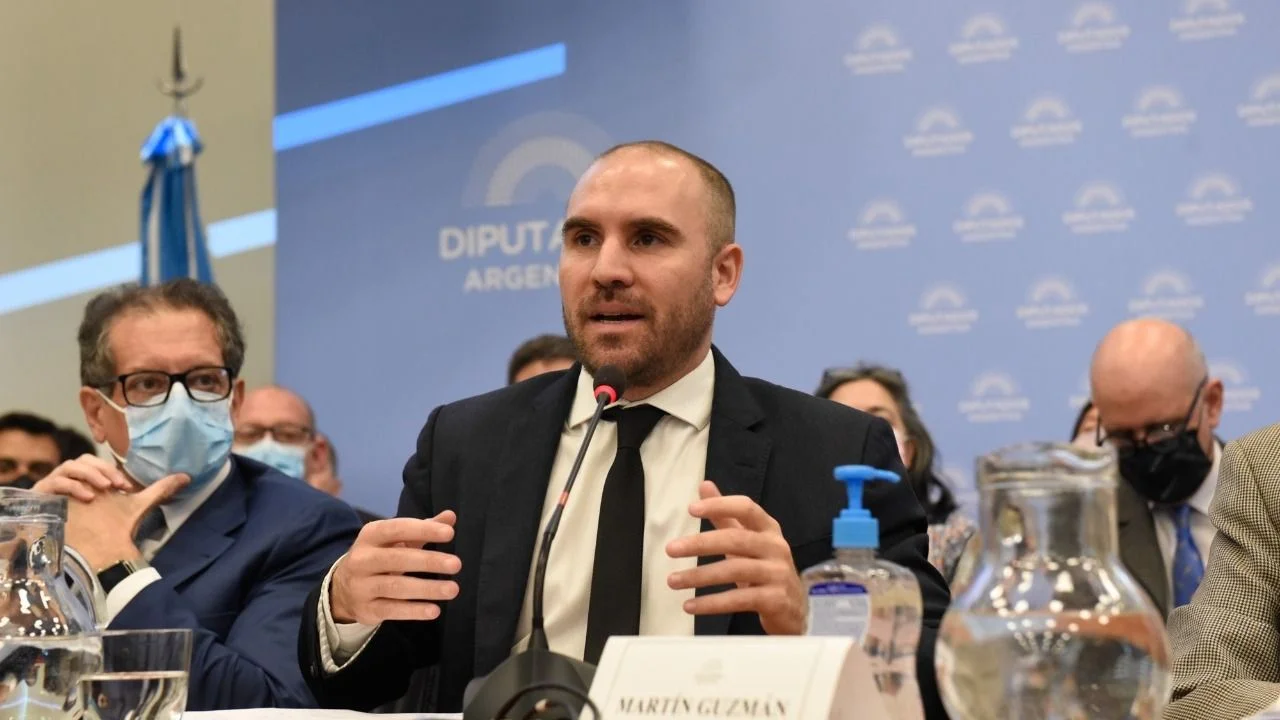 Guzmán alerta que la suba de petróleo y gas complica la reducción de subsidios