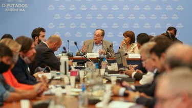 Diputados: cuarto intermedio y se acercan las posiciones entre el FdT y JxC
