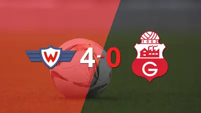 Wilstermann fue imparable y goleó 4 a 0 Wilstermann fue imparable y goleó 4 a 0