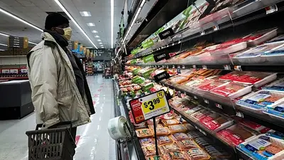 La confianza del consumidor en Estados Unidos cayó por primera vez en tres meses La confianza del consumidor en Estados Unidos cayó por primera vez en tres meses