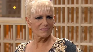 Fuerte acusación contra el novio de Valeria Lynch: "Él le hizo filmar"