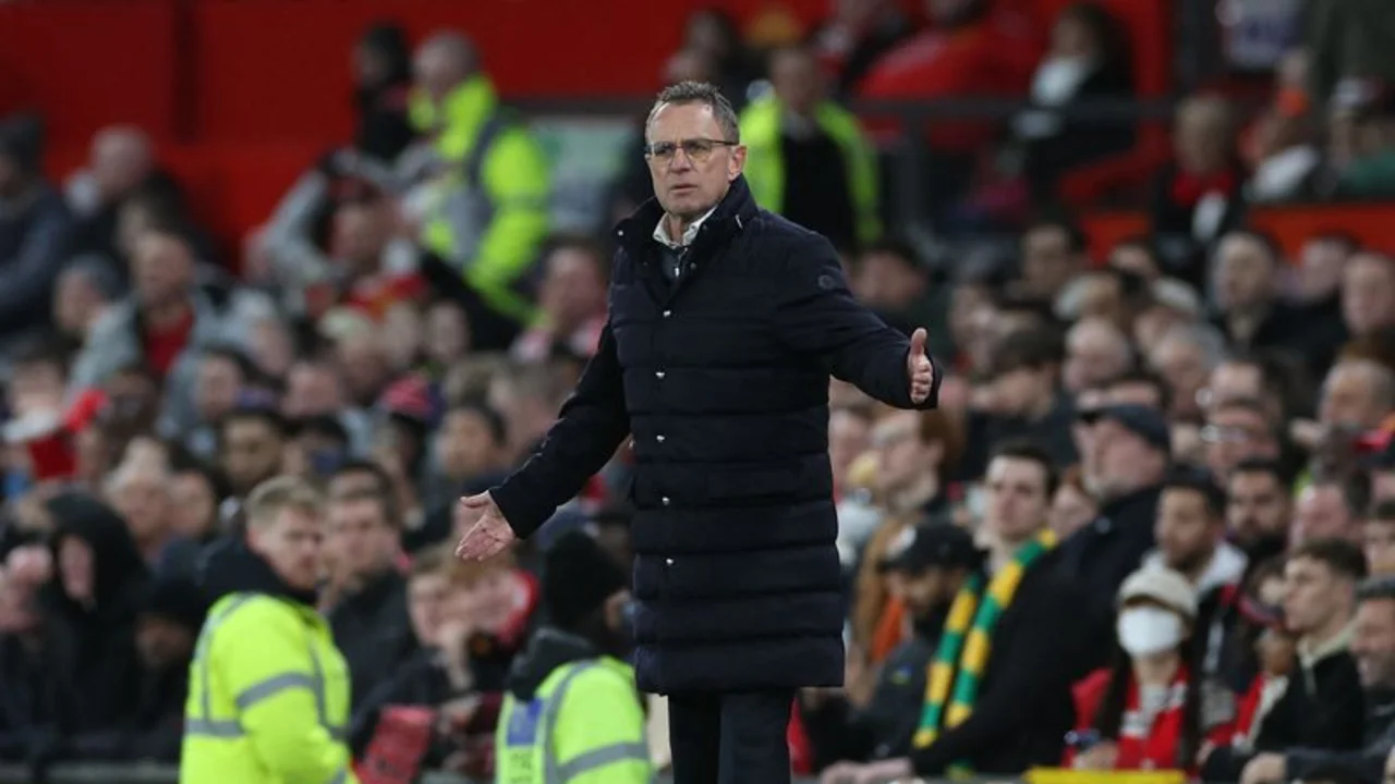 Rangnick critica las pérdidas de tiempo del Atleti tras la eliminación del United