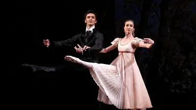 Smirnova, crítica de la guerra, deja el Bolshói y se une al ballet nacional holandés Smirnova, crítica de la guerra, deja el Bolshói y se une al ballet nacional holandés