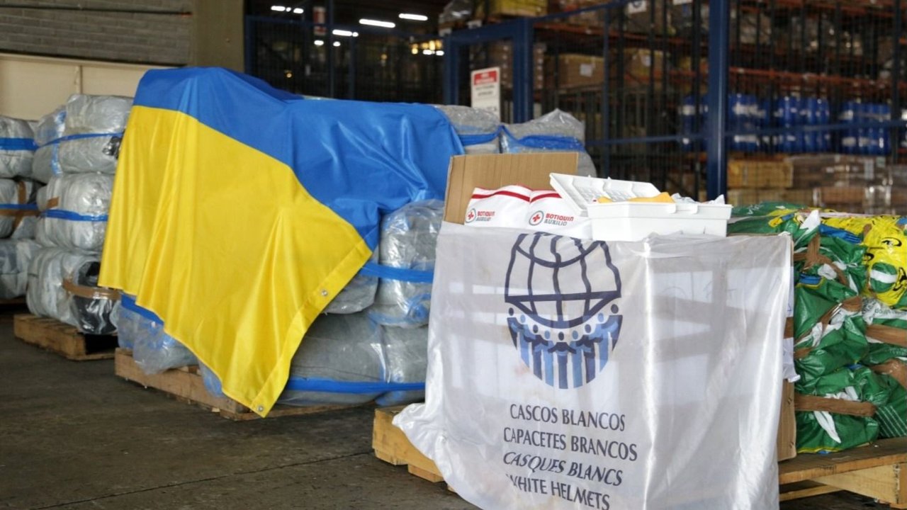 Cascos Blancos Argentina envió donaciones para refugiados ucranianos en Polonia