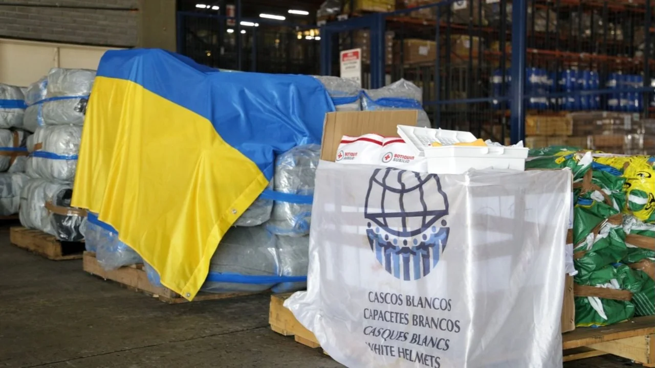 Cascos Blancos Argentina envió donaciones para refugiados ucranianos en Polonia