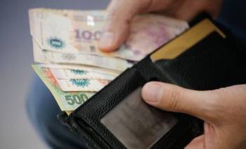 Deuda con familiares y bancos y vender pertenencias: estrategias frente a la crisis | Pobreza