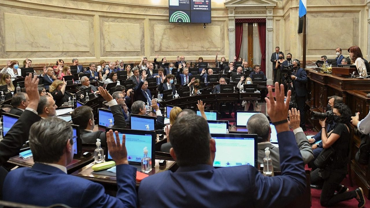 El Senado continúa el debate y se encamina a aprobar el acuerdo con el FMI