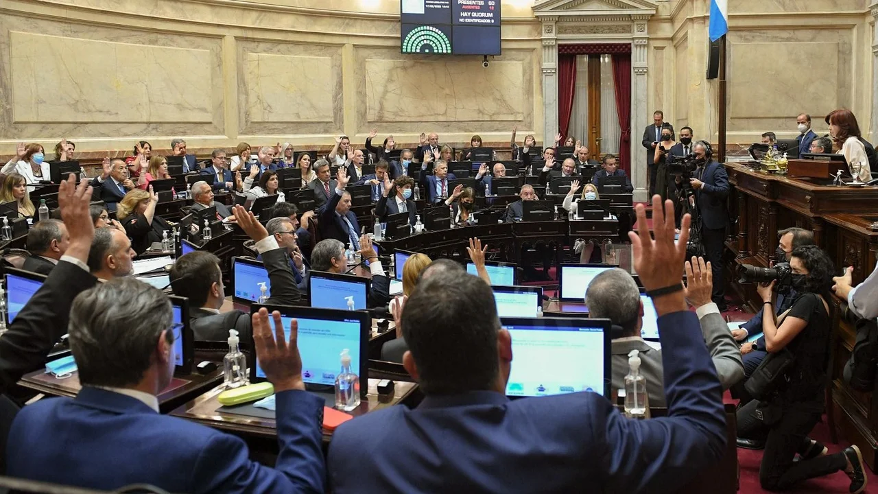 El Senado continúa el debate y se encamina a aprobar el acuerdo con el FMI