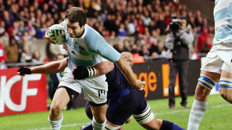 Federico Aramburu, autor de un try histórico en Los Pumas 