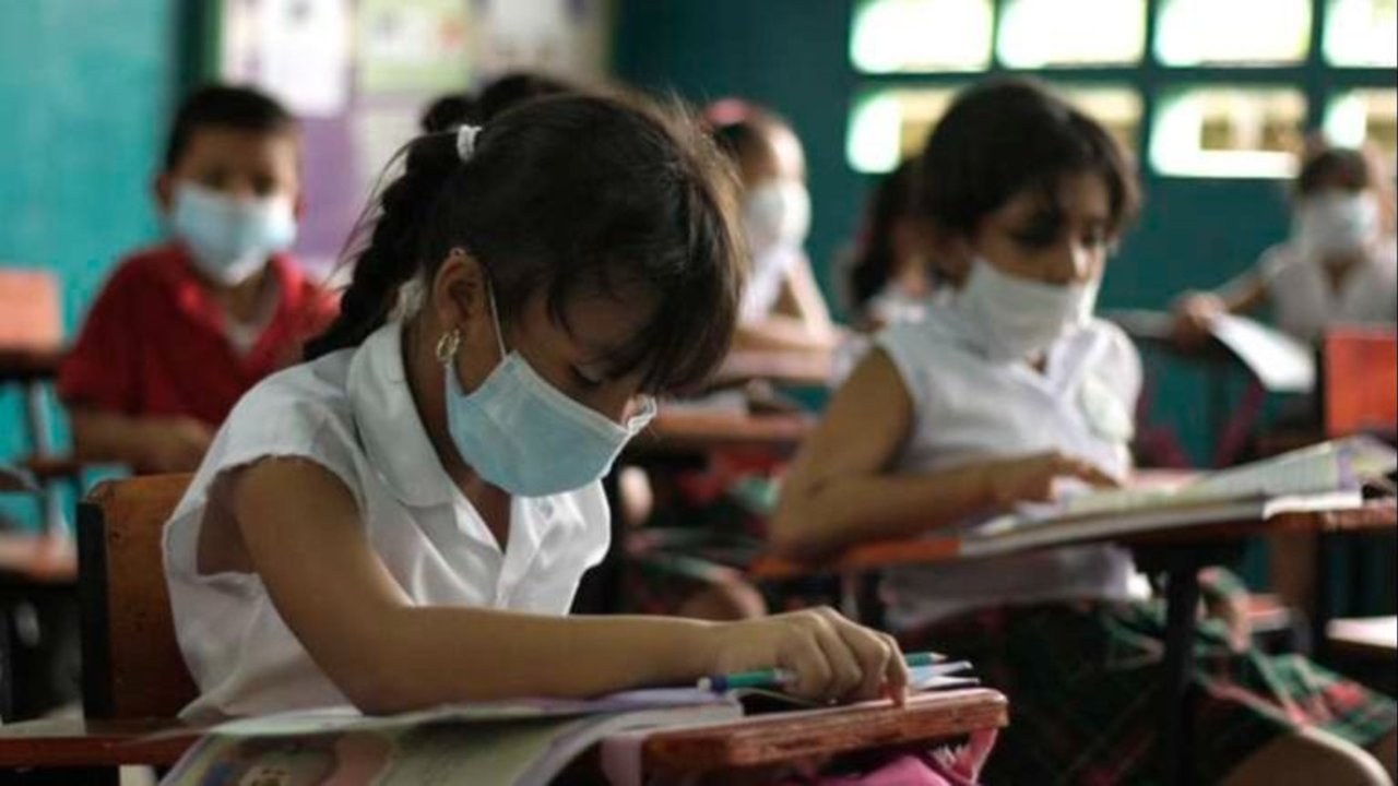 Uso obligatorio de barbijos en escuelas