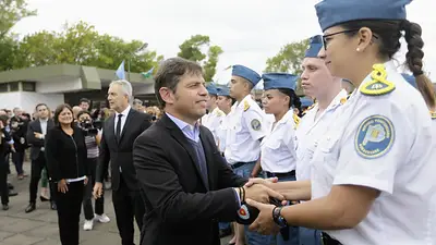 Tras la suba del 9%, cómo quedaron los salarios de la policía bonaerense Tras la suba del 9%, cómo quedaron los salarios de la policía bonaerense