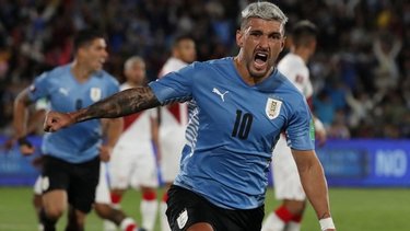 Uruguay le ganó a Perú y clasificó al Mundial de Qatar
