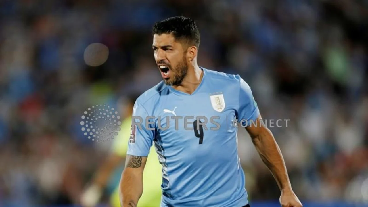 Uruguay clasifica a Mundial de fútbol tras derrotar a Perú