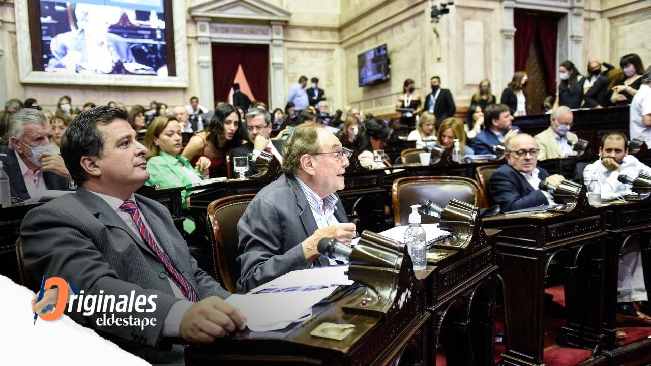 FMI: diputados que rechazaron el acuerdo celebraron que fugadores paguen la deuda