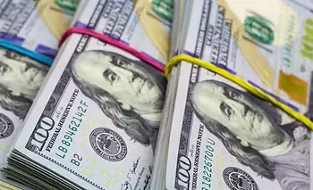 El dólar influencer, un golpe financiero | Dólar
