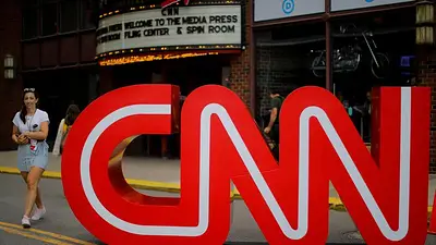 CNN lanza servicio de transmisión de noticias por suscripción CNN lanza servicio de transmisión de noticias por suscripción