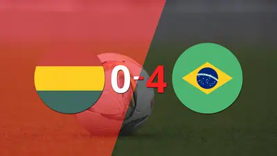 Richarlison anotó un doblete en la goleada 4-0 de Brasil a Bolivia Richarlison anotó un doblete en la goleada 4-0 de Brasil a Bolivia