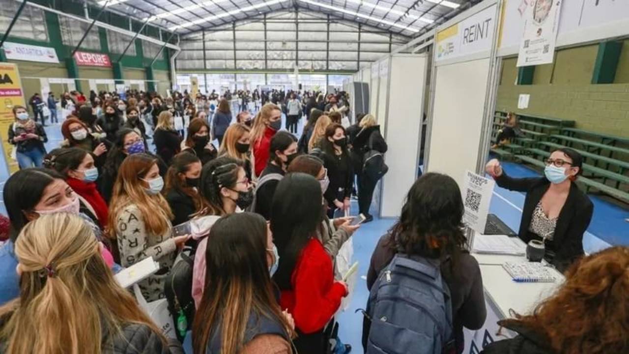 Flexibilización laboral: crece el empleo pero de la mano de eventuales y temporarios