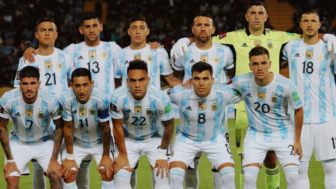 La apuesta de Scaloni para la Selección por el que se pelean dos gigantes europeos