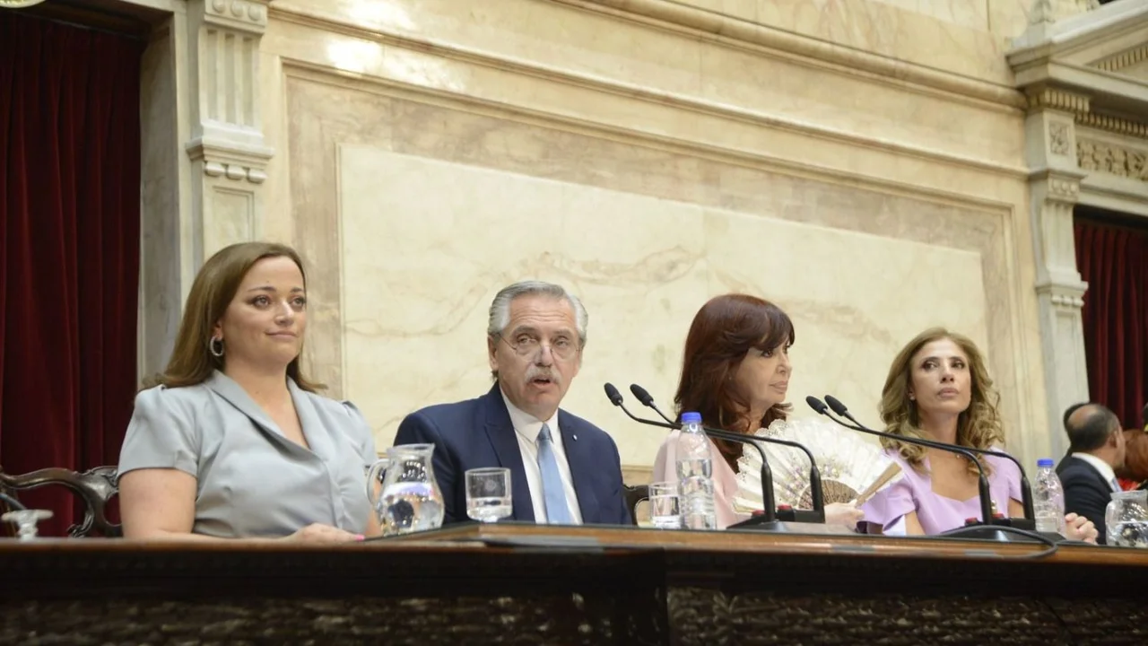 Discurso de Alberto Fernández: “La economía argentina volverá a crecer en 2023”