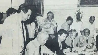 El plan de cloacas de Macri-Russelot en Moron: historia de una estafa El plan de cloacas de Macri-Russelot en Moron: historia de una estafa