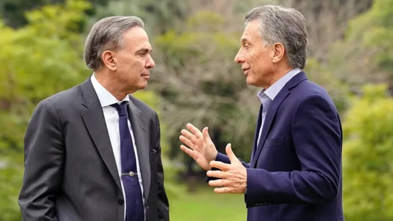 Mauricio Macri apoyó a Pichetto como candidato en la interna de JxC