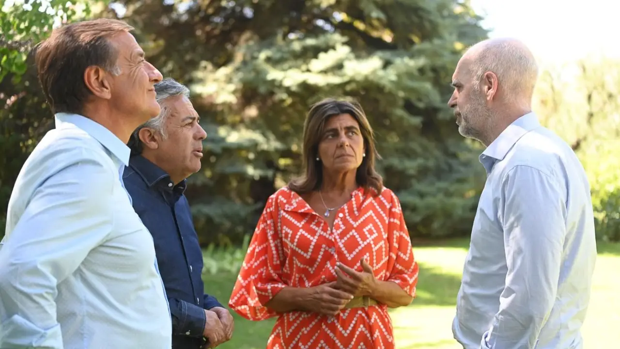 Oficialistas y opositores desfilarán por una Vendimia a pura rosca electoral