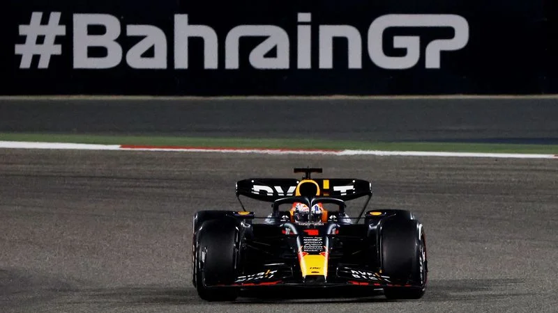Verstappen gana el Gran Premio de Baréin con un doblete para Red Bull