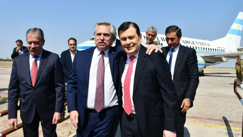 El presidente de la Nación, Alberto Fernández, y el gobernador de la provincia de Santiago del Estero, Gerardo Zamora