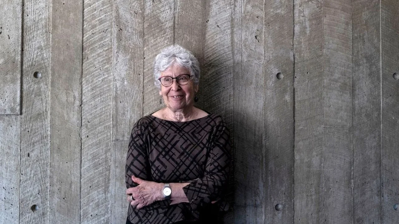 Publican por primera vez en Español La fantasía de la historia feminista de Joan W. Scott
