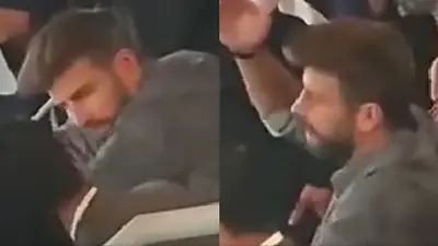 Gerard Piqué enojado en el Camp Nou con la novia de Frankie De Jong Gerard Piqué enojado en el Camp Nou con la novia de Frankie De Jong