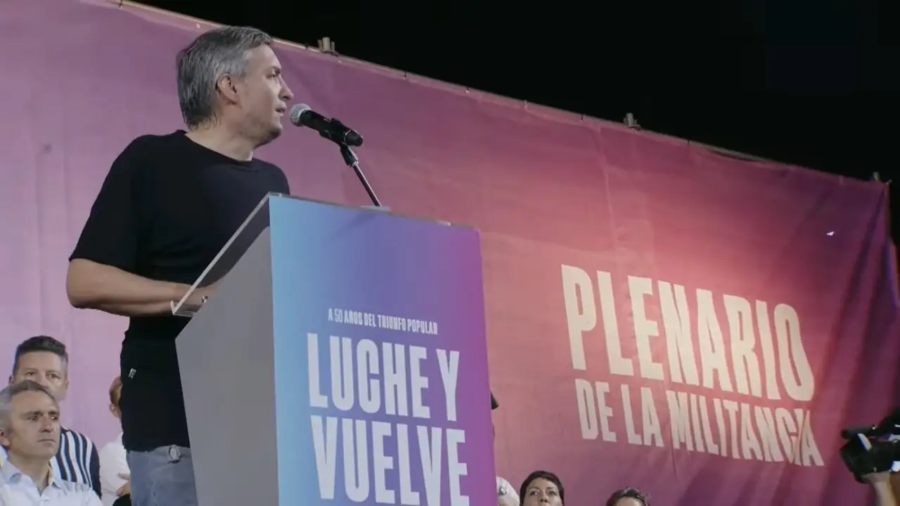 Máximo llamó a "abandonar aventuras personales" y representar "los intereses del pueblo"