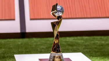 Premios en el Mundial femenino serán 10 veces mayores que en 2015: Infantino