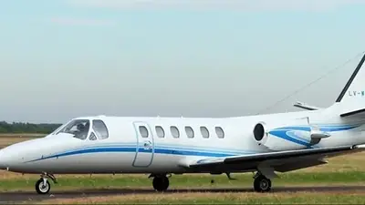 Situación de emergencia en un avión donde viajaba un gobernador: "Susto" Situación de emergencia en un avión donde viajaba un gobernador: "Susto"