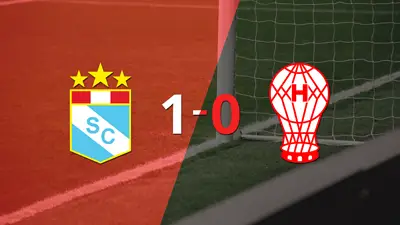 Sporting Cristal clasificó al vencer 1 a Huracán Sporting Cristal clasificó al vencer 1 a Huracán