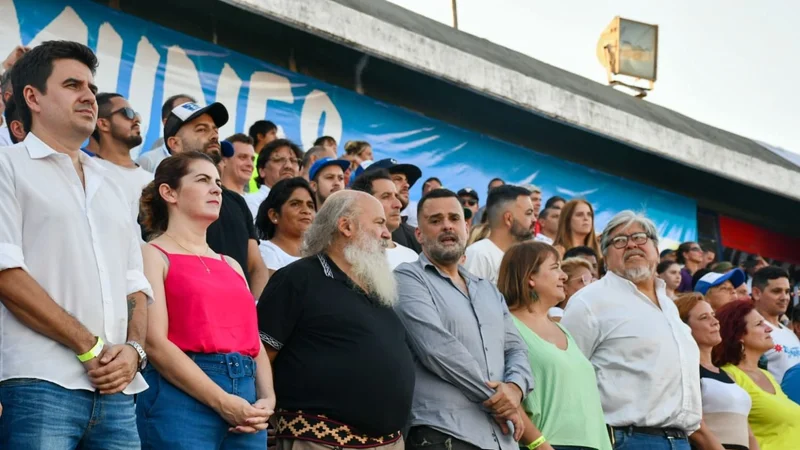 Con guiño a Kicillof, el Evita y Barrios de Pie llamaron a "garantizar el triunfo del Frente de Todos"