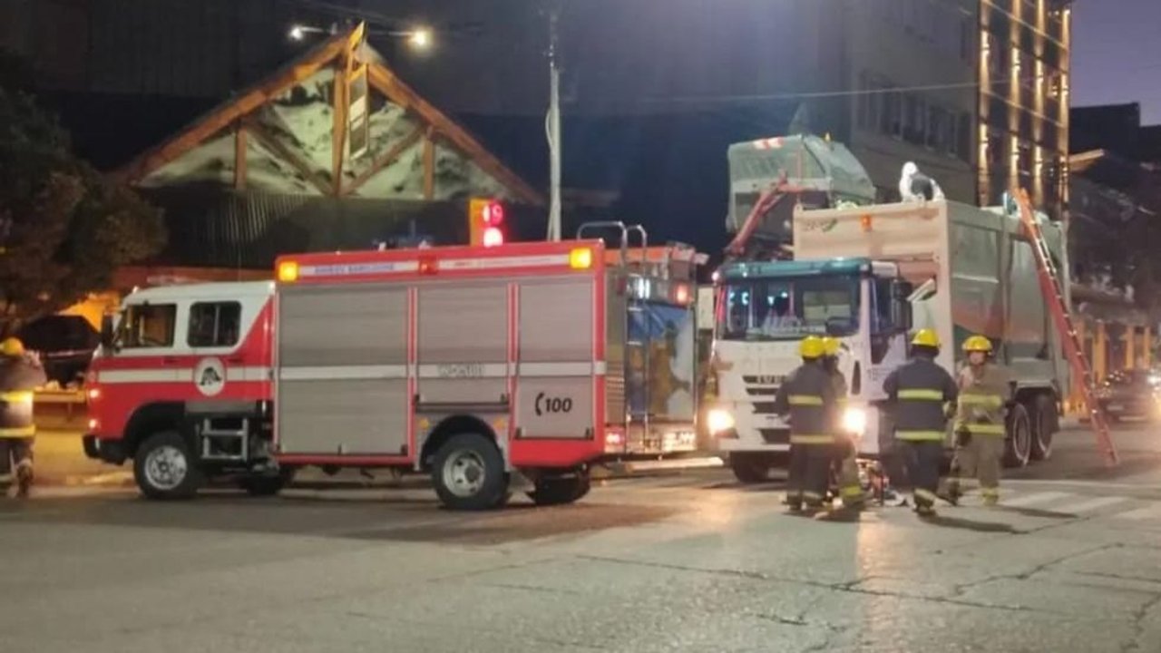 Bariloche: un hombre murió compactado por un camión recolector de basura