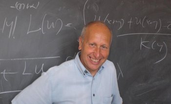El argentino Luis Caffarelli ganó importante premio de matemáticas  | Matemática