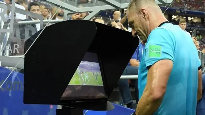 ¿Qué significa VAR?