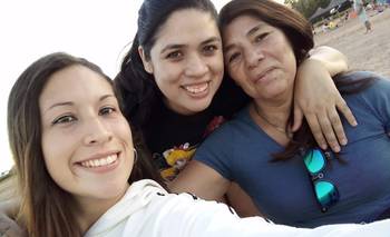 La alejaron de su madre y encontró su identidad 38 años después | Historias de vida