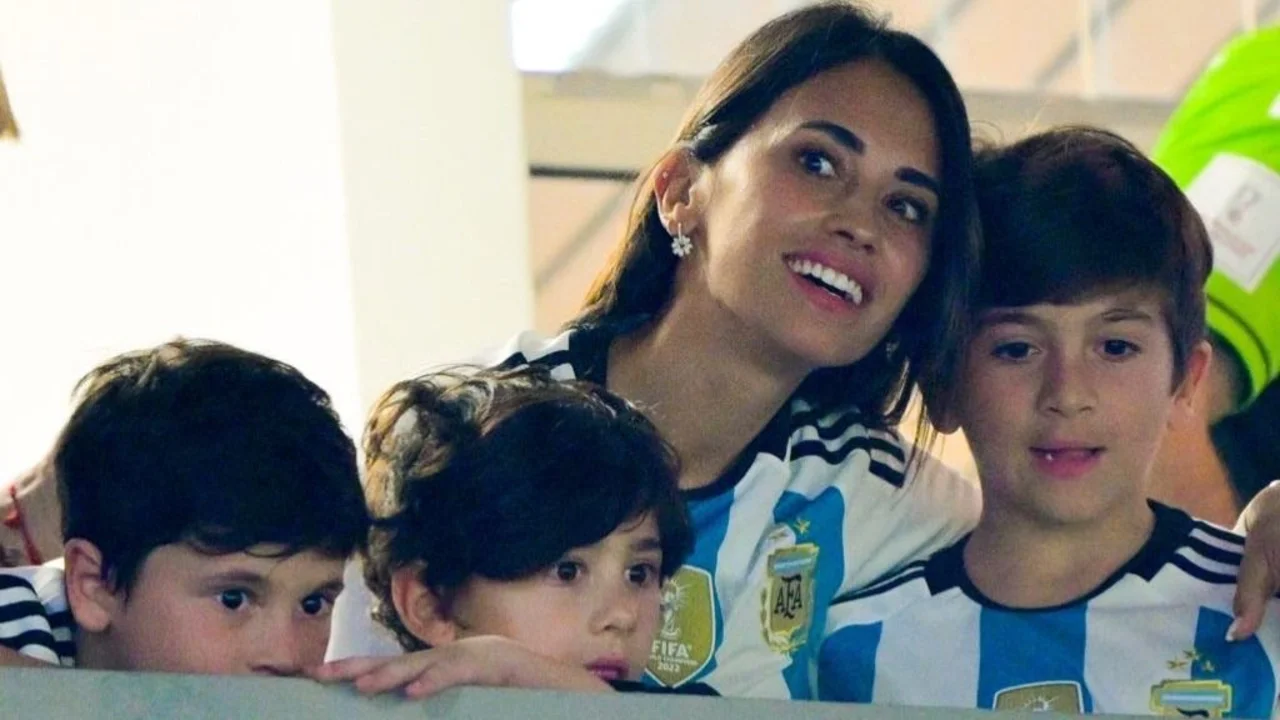 Antonela Roccuzzo, Jorgelina Cardozo, Agus Gandolfo y demás mujeres de la Selección dieron su presente en River.