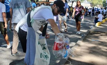 La Cámpora realizó un operativo limpieza en la marcha del 24M | La cámpora 