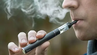 vapear, vapeador, cigarrillo electrónico, fumar vapear, vapeador, cigarrillo electrónico, fumar