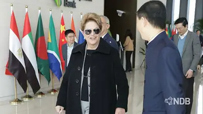Dilma Rousseff asumió la presidencia del banco de los Brics Dilma Rousseff asumió la presidencia del banco de los Brics