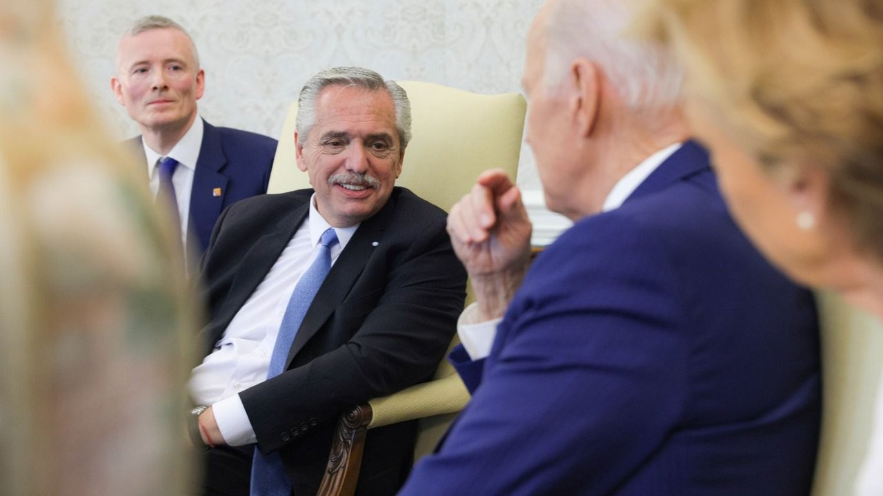 Alberto destacó una coincidencia que tuvo con Biden: "Heredamos una economía destruida"