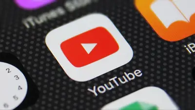 YouTube YouTube