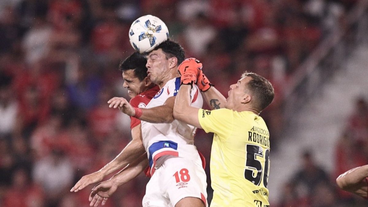 Independiente lo dio vuelta y le ganó a Argentinos en Avellaneda | El ...