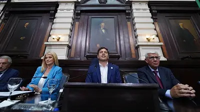 Kicillof, contra Milei: "El ajuste no es más que una enorme redistribución en contra de los que tienen menos" Kicillof, contra Milei: "El ajuste no es más que una enorme redistribución en contra de los que tienen menos"