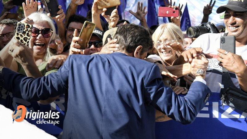 Kicillof tomó el bastón y marcó el rumbo de la oposición al plan de Milei